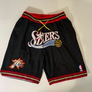 Vintage Philadelphia 76ers Just Don NBA Shorts – Black Red – Men’s M